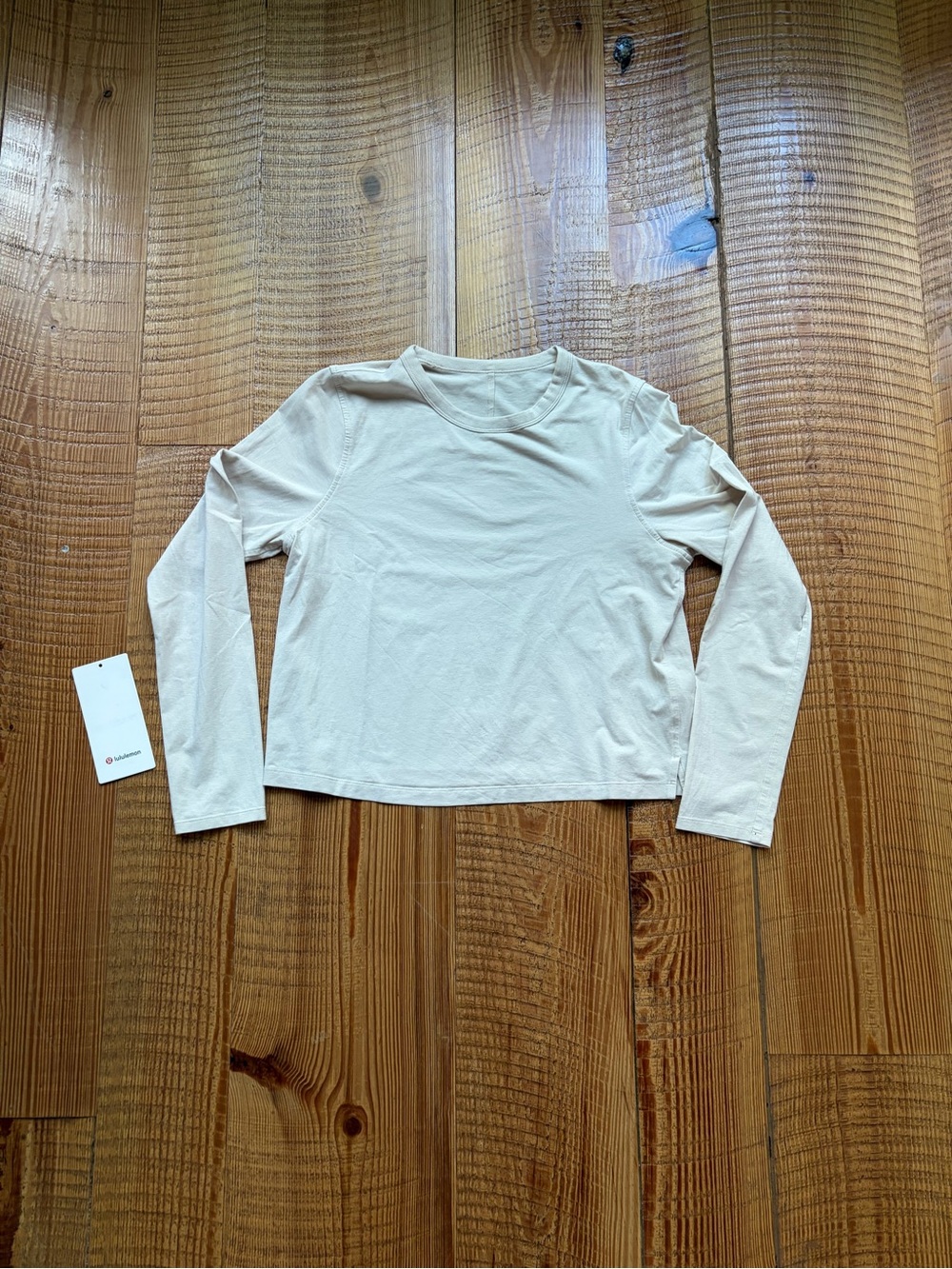 Lululemon classic fit long sleeve